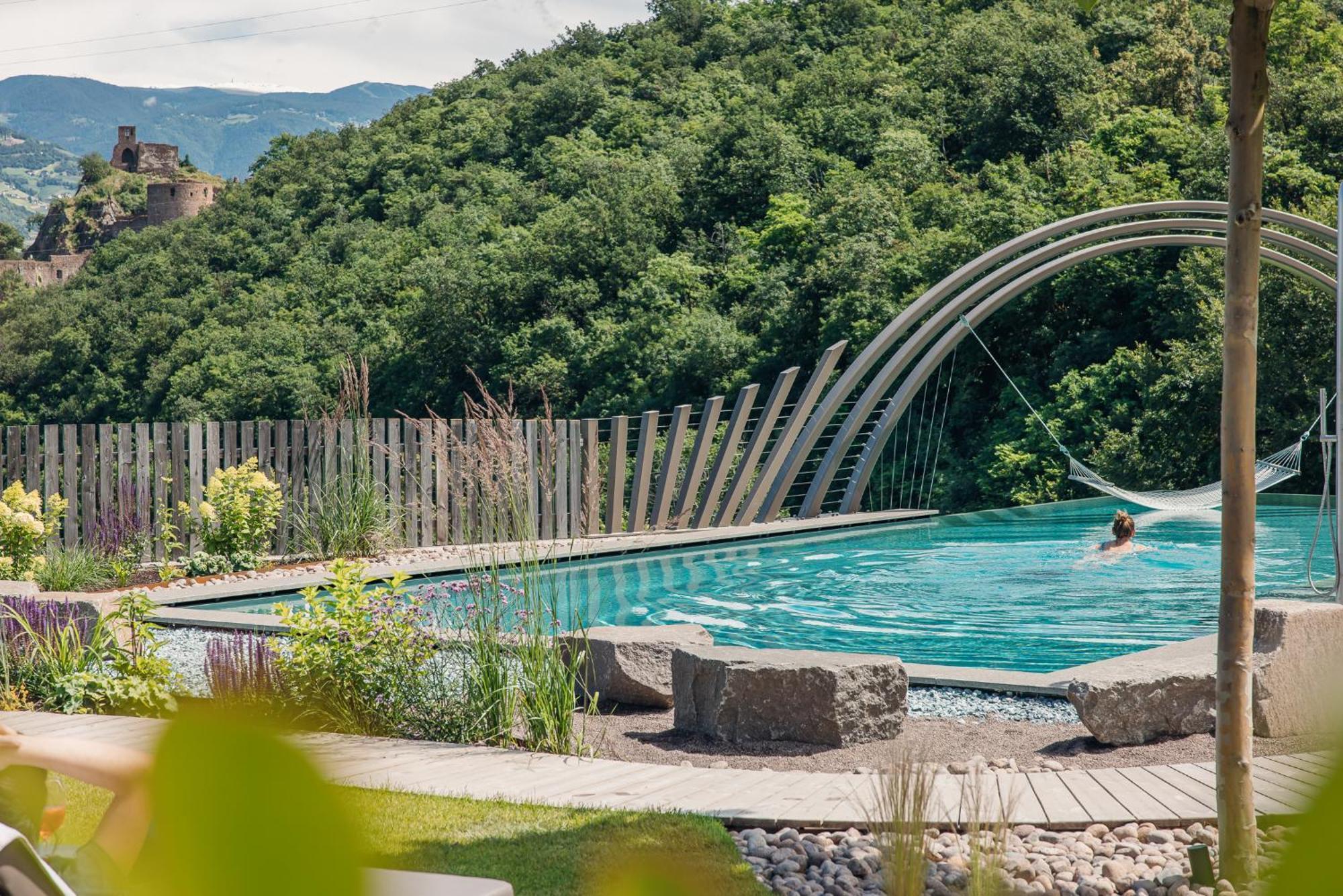 Hotel Sigmundskron Appiano Sulla Strada Del Vino Ngoại thất bức ảnh