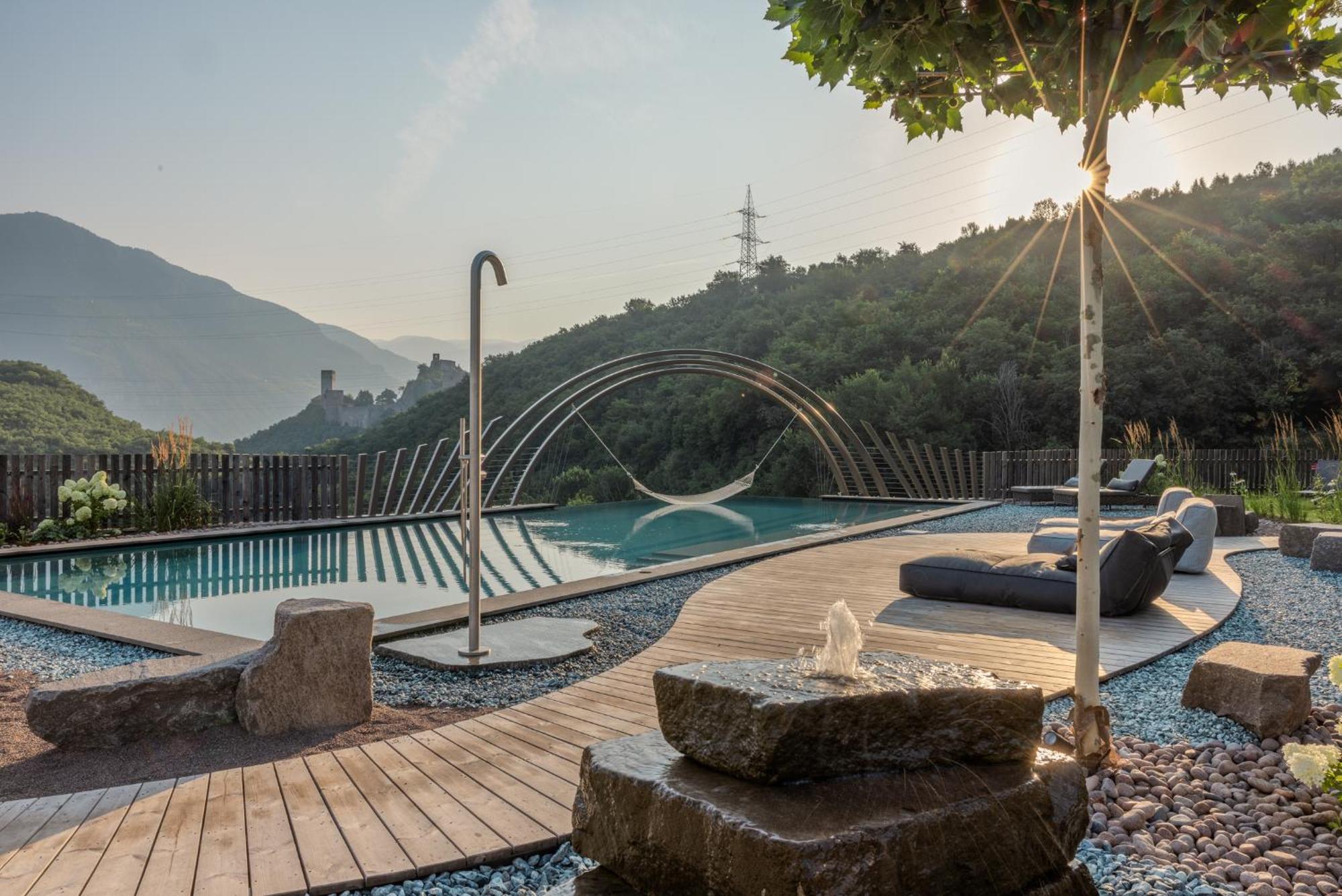 Hotel Sigmundskron Appiano Sulla Strada Del Vino Ngoại thất bức ảnh