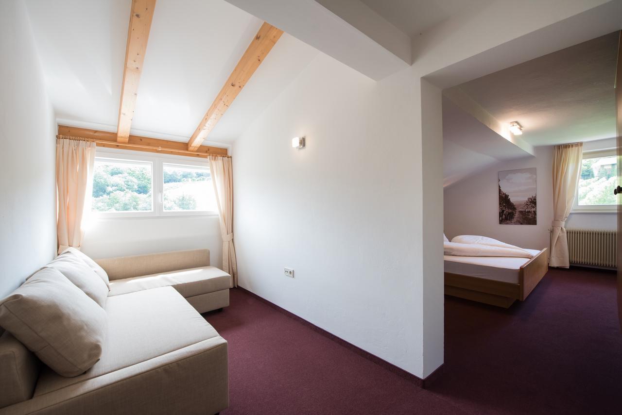 Hotel Sigmundskron Appiano Sulla Strada Del Vino Ngoại thất bức ảnh
